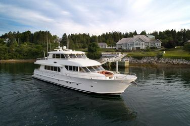 94' Paragon 2009 Yacht For Sale